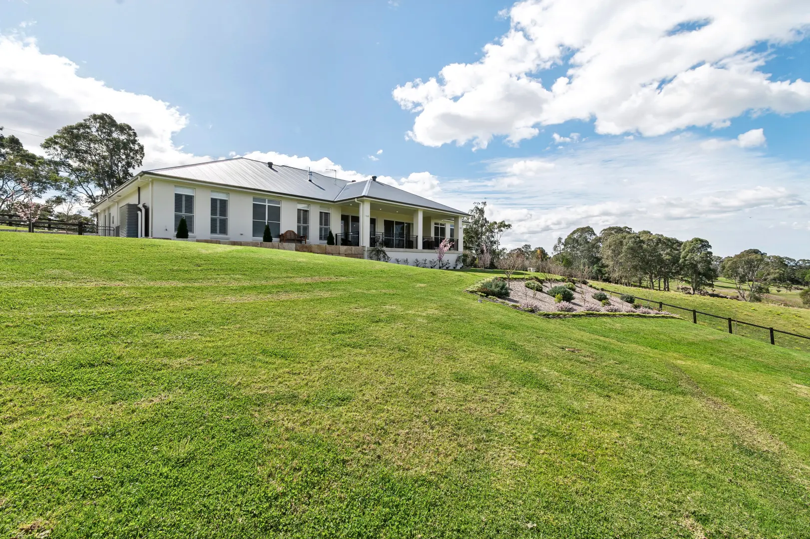 The Kurrajong 15